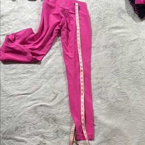 Lululemon Athletica Fuchsia Leggings
